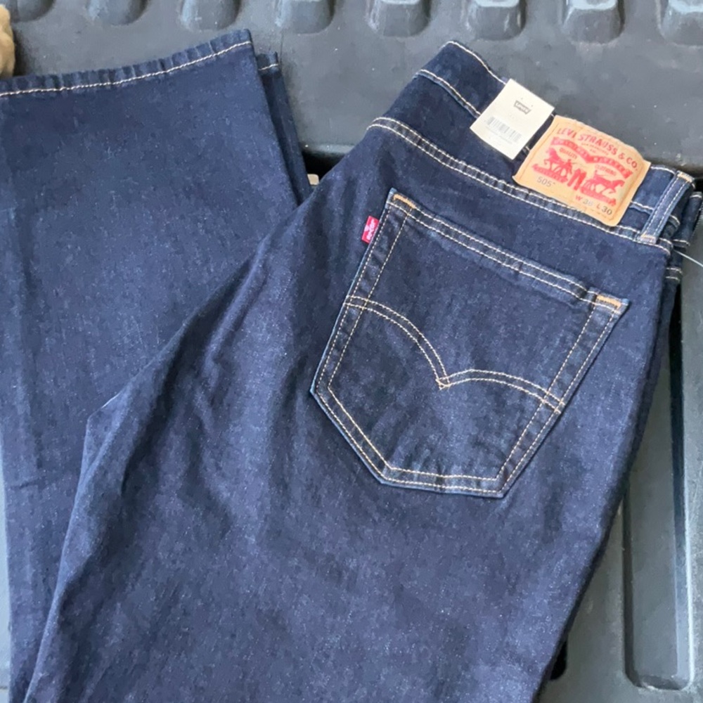 Men Levi jeans size 36x 30 style 505 - Picture 2 of 4